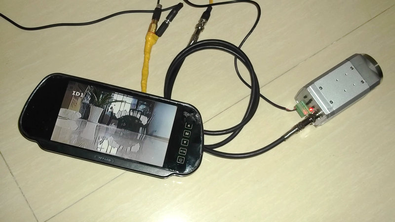 交易交换一只有小故障的30X大变焦监控一体机