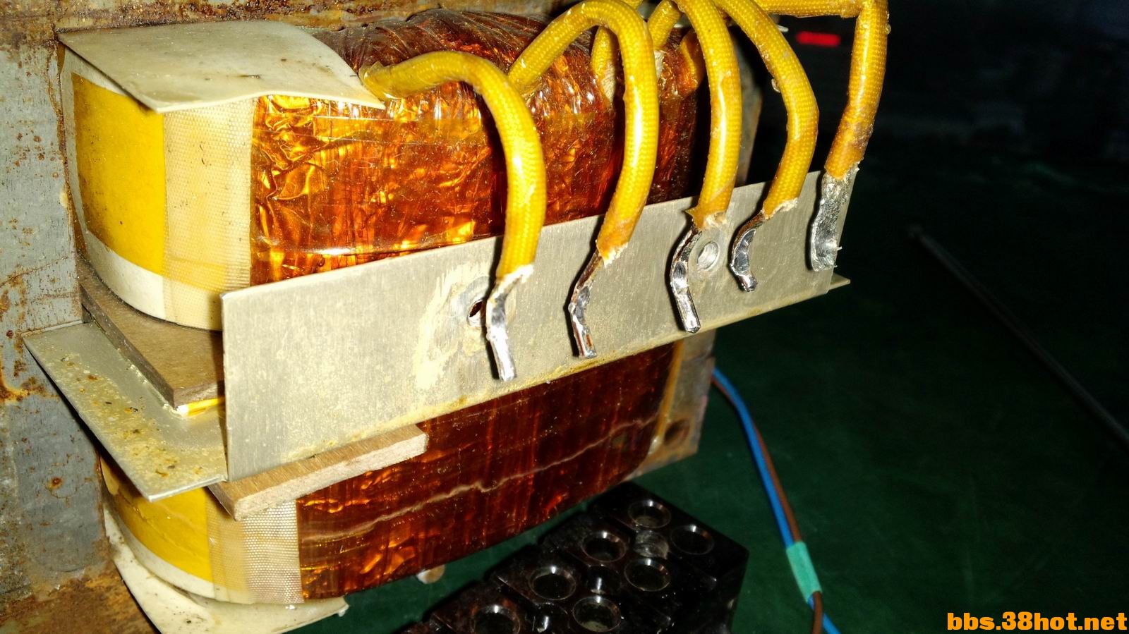 交易交换美国1KVA扁铜带220\110自由组合输