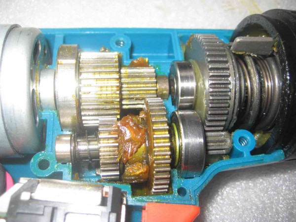 牧田电钻 - 38度发烧友论坛--38Hot Volt-Nuts 仪