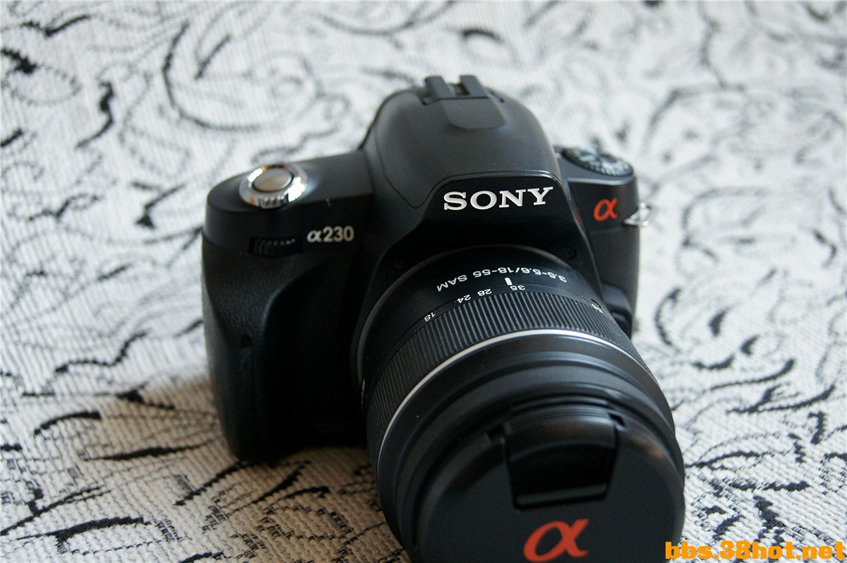 交易交换索尼a230单反不开机,680元。
