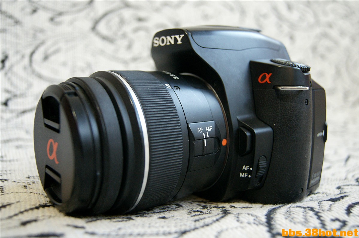 交易交换索尼a230单反不开机,680元。