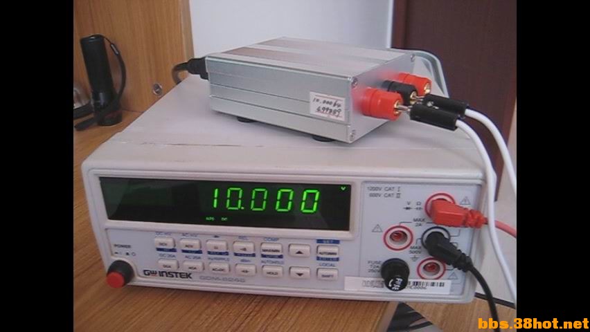 10V