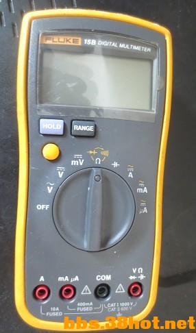 FLUKE1.jpg