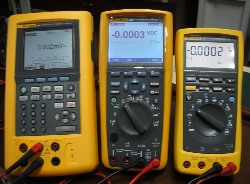 fluke 744-4.jpg