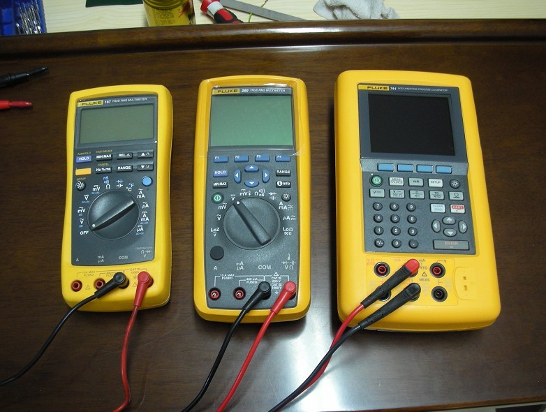 fluke 744-6.jpg