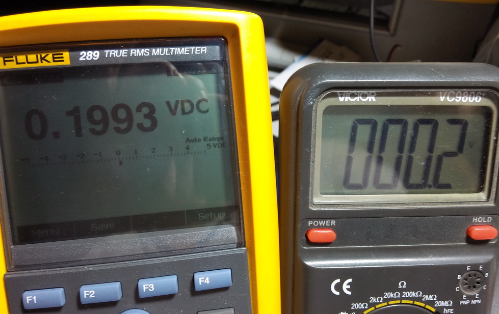 0022199mV1000V.jpg