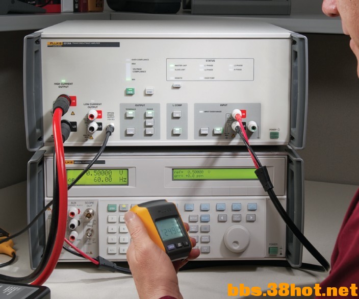 Fluke52120A-1.jpg
