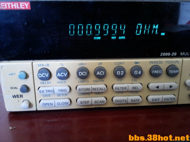 1R0.jpg