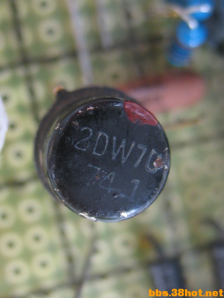 2DW7C1.jpg