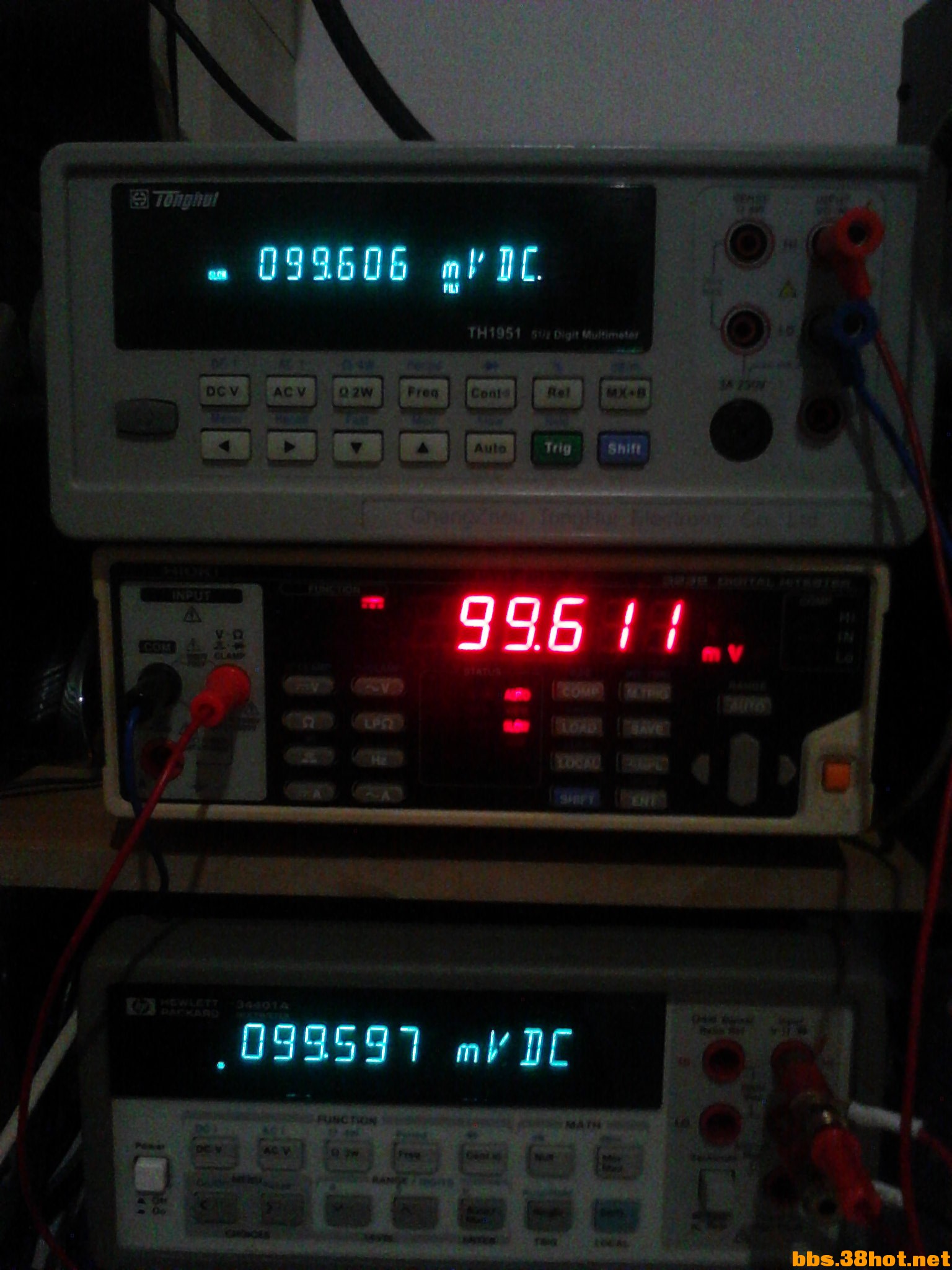 0.1V.jpg