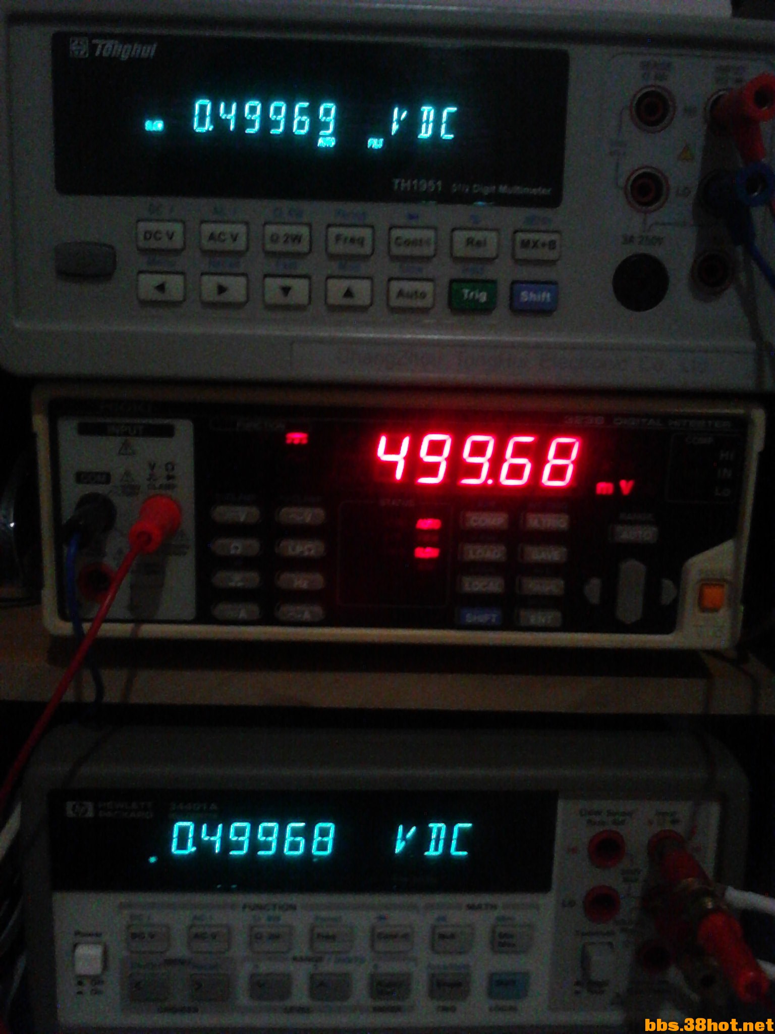 0.5V.jpg