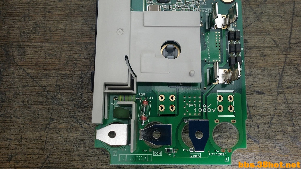 Hioki-DT4281-b8.jpg