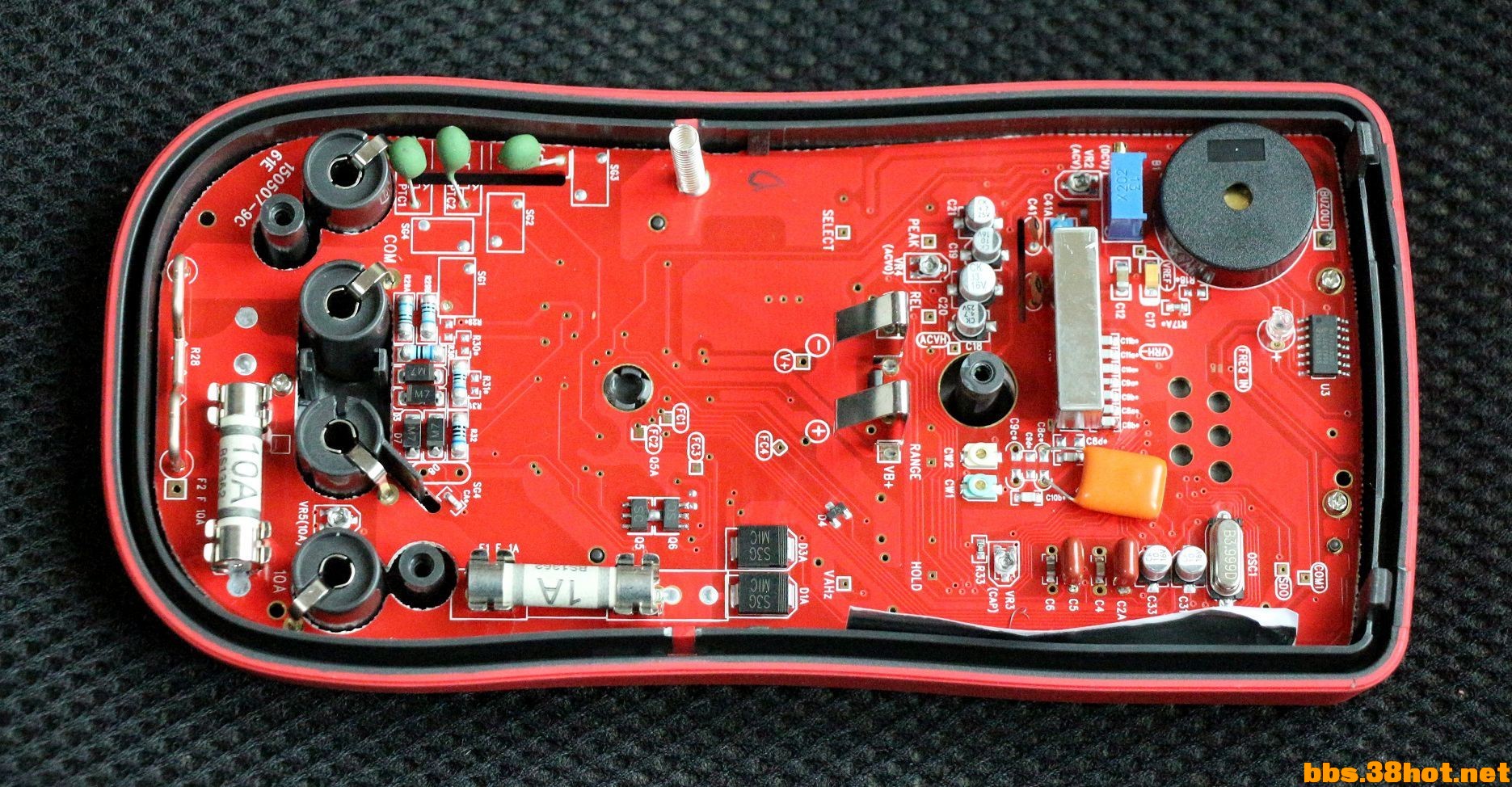133910r9eqci9x5ci121ep.jpg