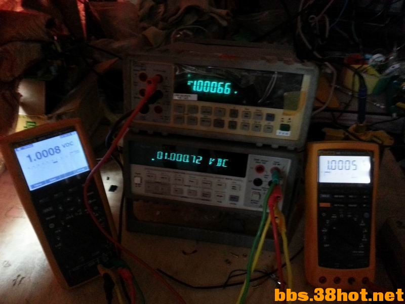 ֱ1V