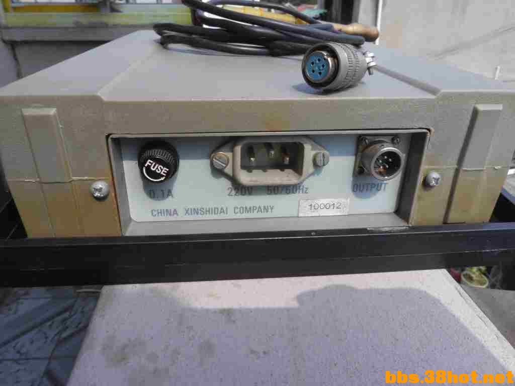 ����ͼ��220V���롣��Ƕ������ˡ�