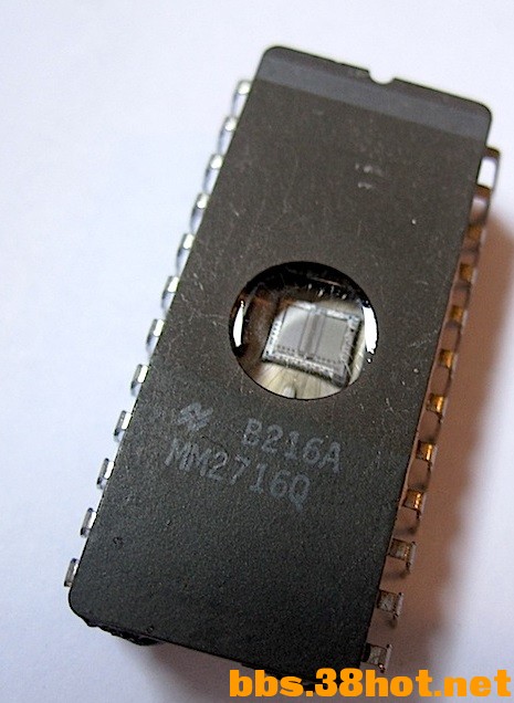MM2716Q