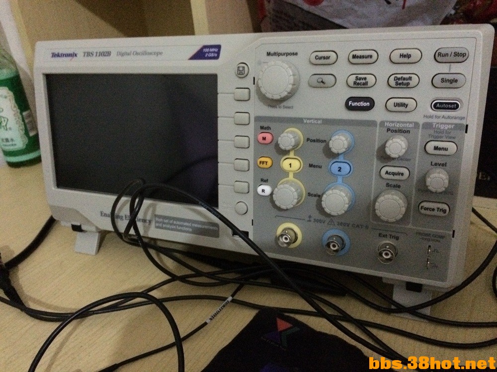 TBS1102B