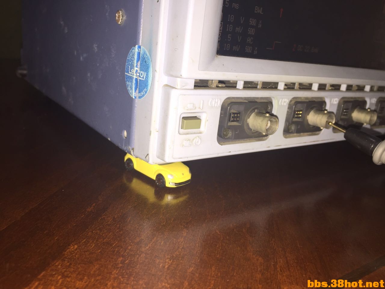 555039049.jpg