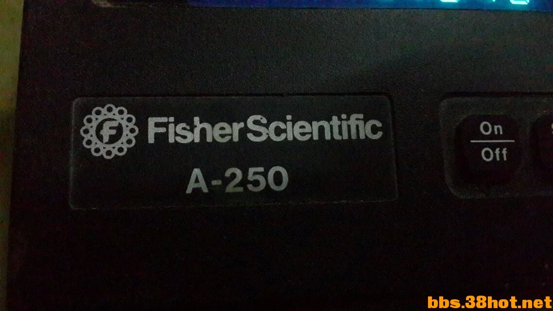 psbCA79YGHT.jpg