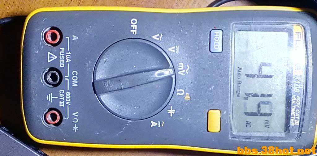 FLUKE106-mVACûжܵҪ⵵иã.jpg