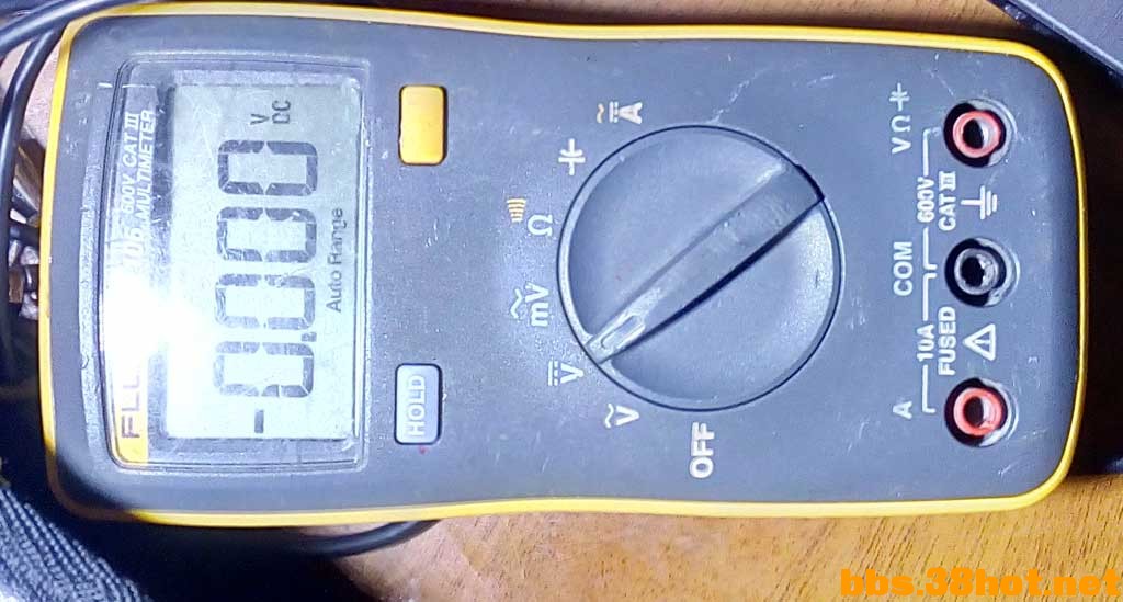 FLUKE106-VDC.jpg