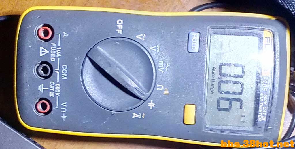 fluke106-.jpg