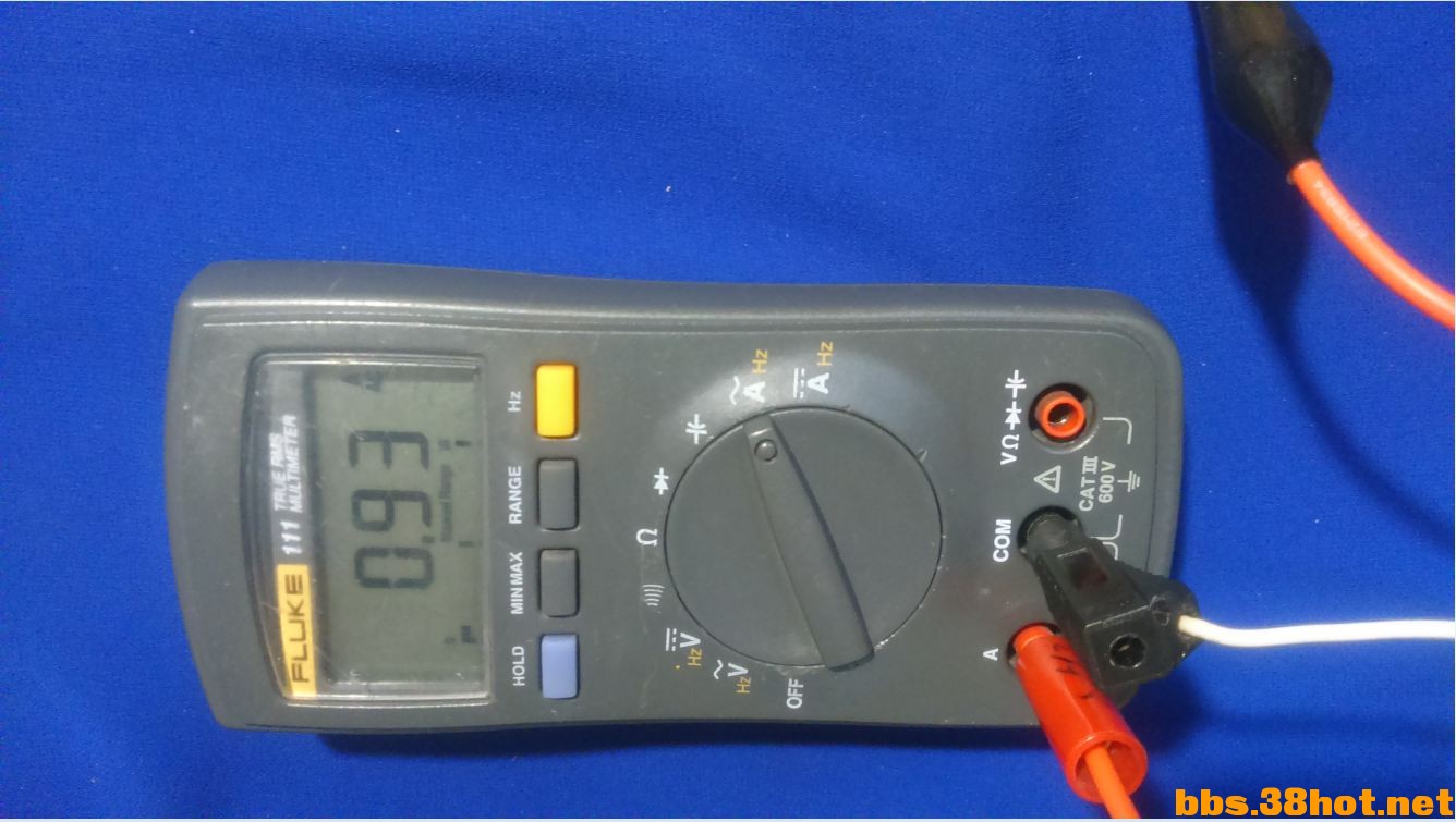 Fluke111-.JPG