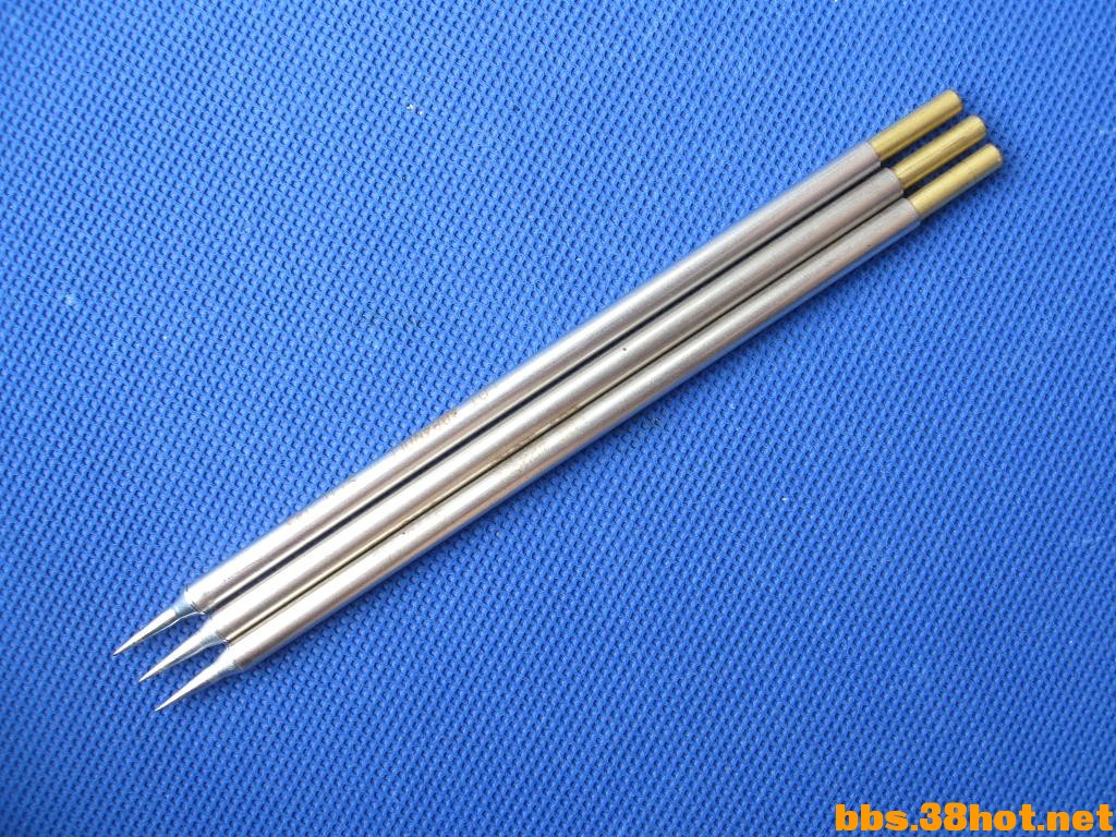 Ƭ 29606.jpg