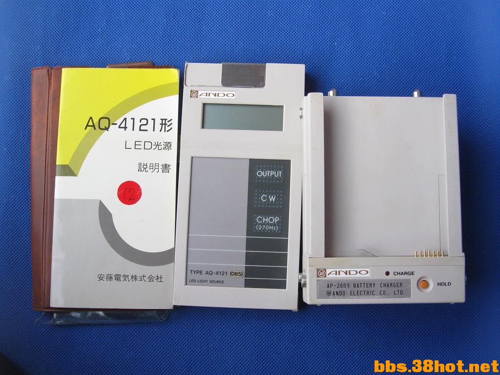 Ƭ 31100.jpg