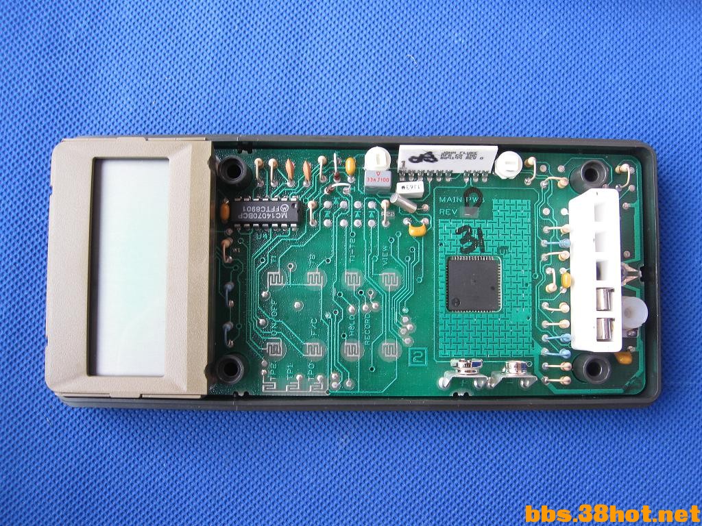 Ƭ 31060.jpg