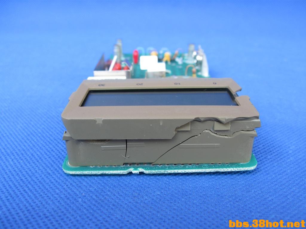 Ƭ 31663.jpg