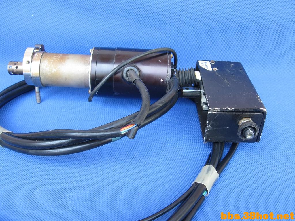 Ƭ 31710.jpg