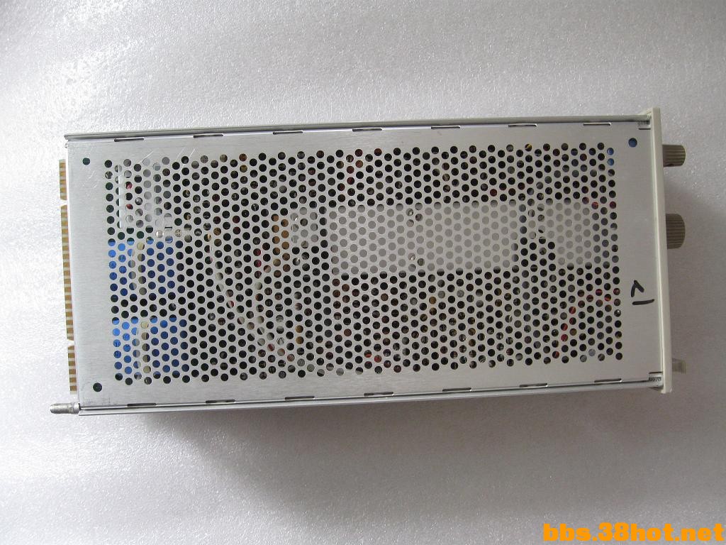 Ƭ 31818.jpg