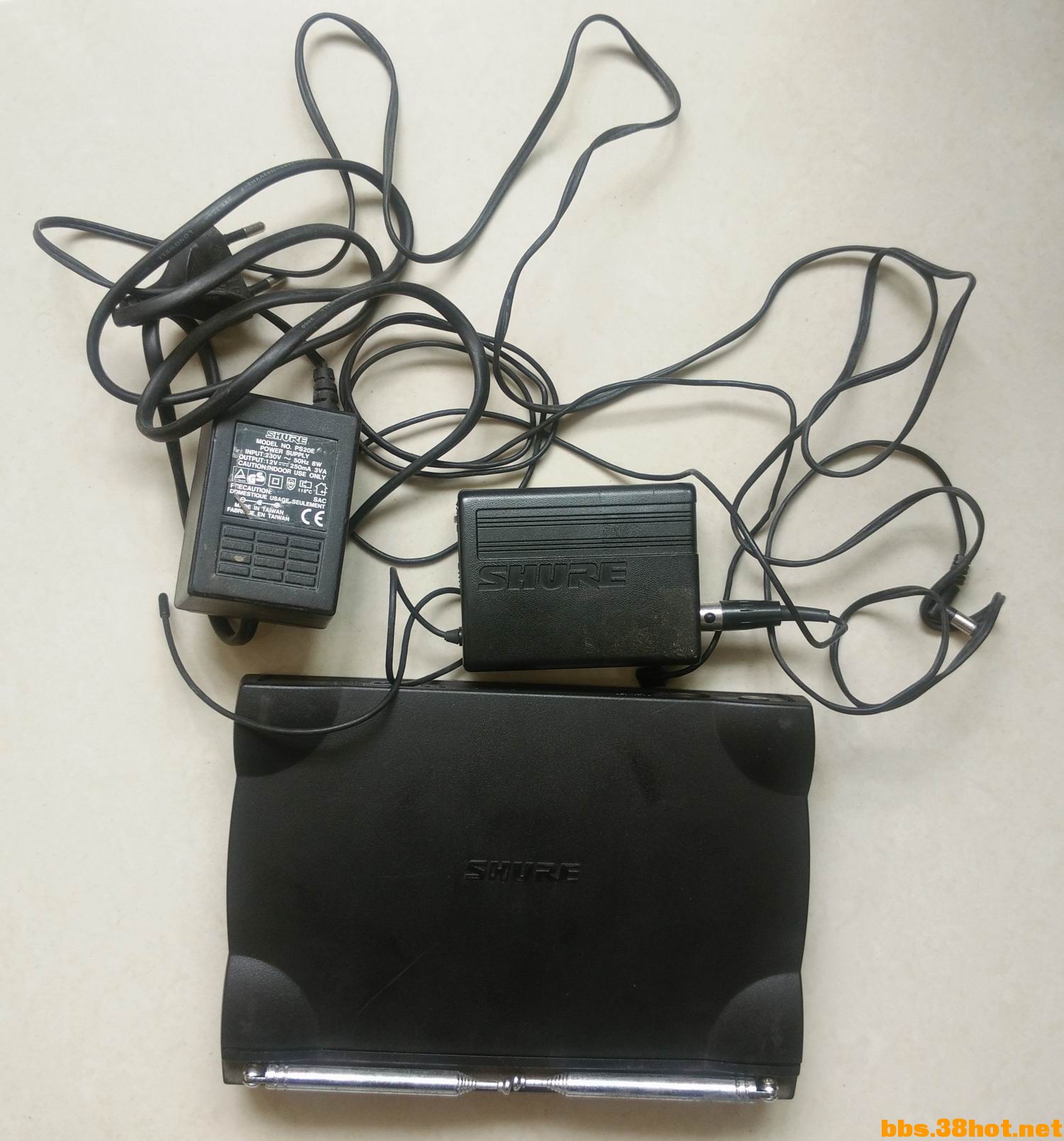 SHURE-01.jpg