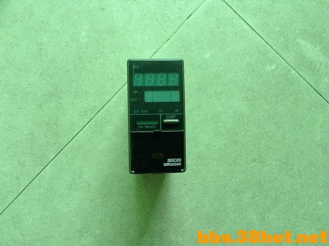 Ƭ 089.jpg