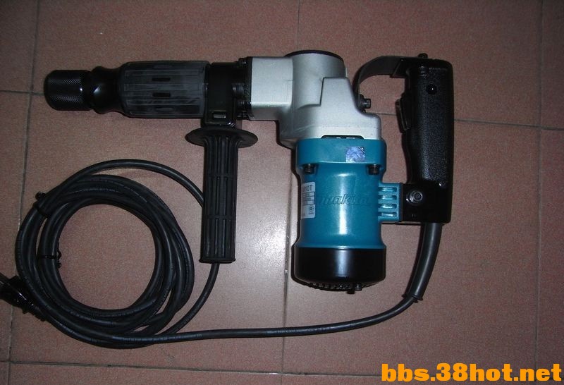 213042ipvptsmppoilpp9n.jpg