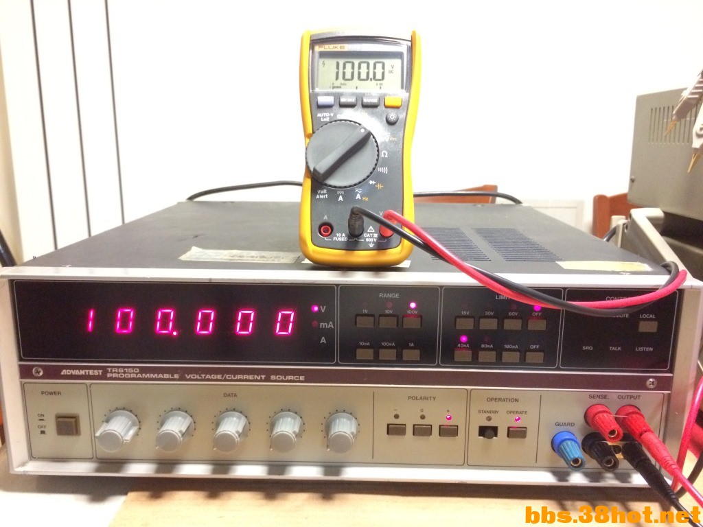 100v