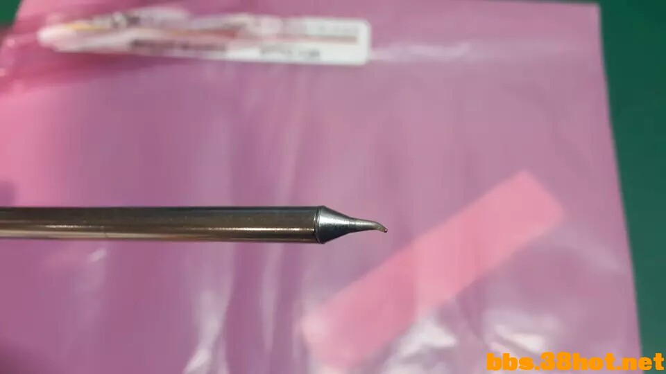 095419ug36hvuv60gff6gj.jpg
