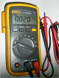 FLUKE111.jpg