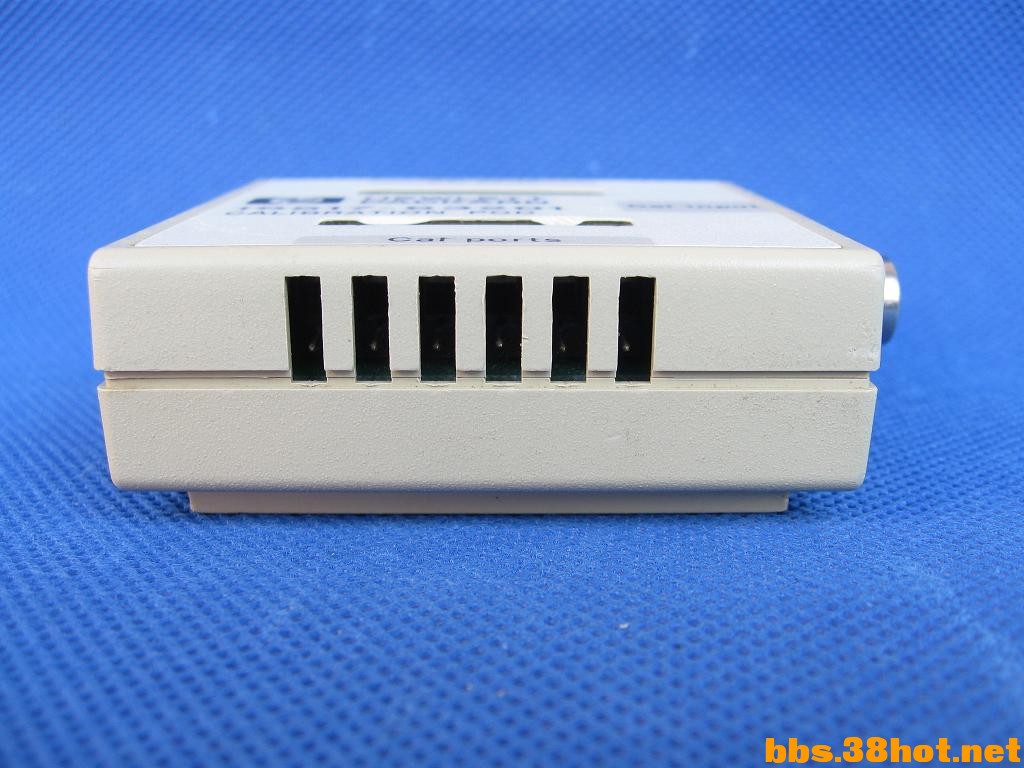 Ƭ 32048.jpg