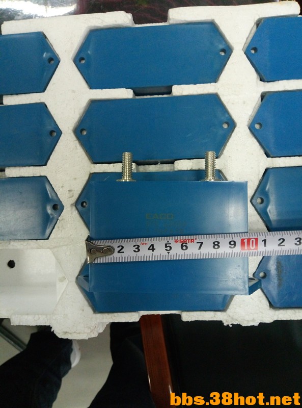 P61008-150844_.jpg