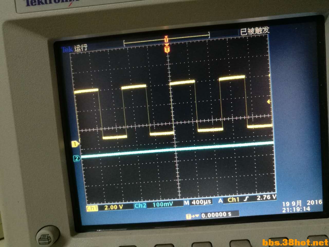1044365923.jpg