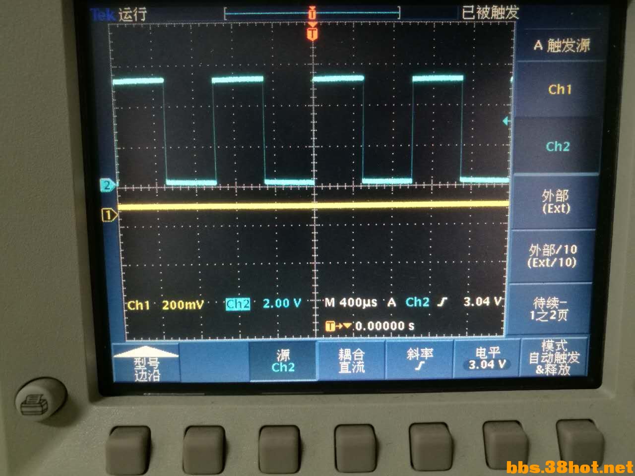 1044365924.jpg