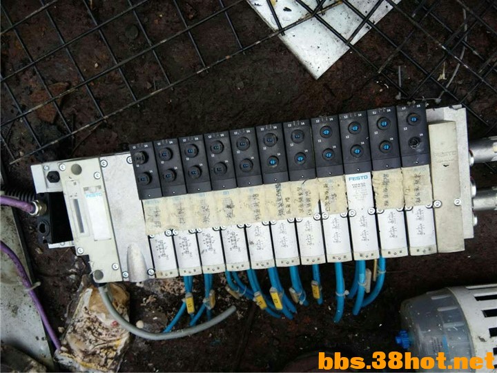 mmexport1475806739889.jpg