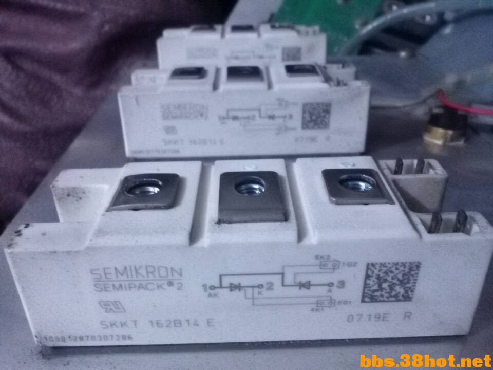 QQͼƬ20161104003551.jpg
