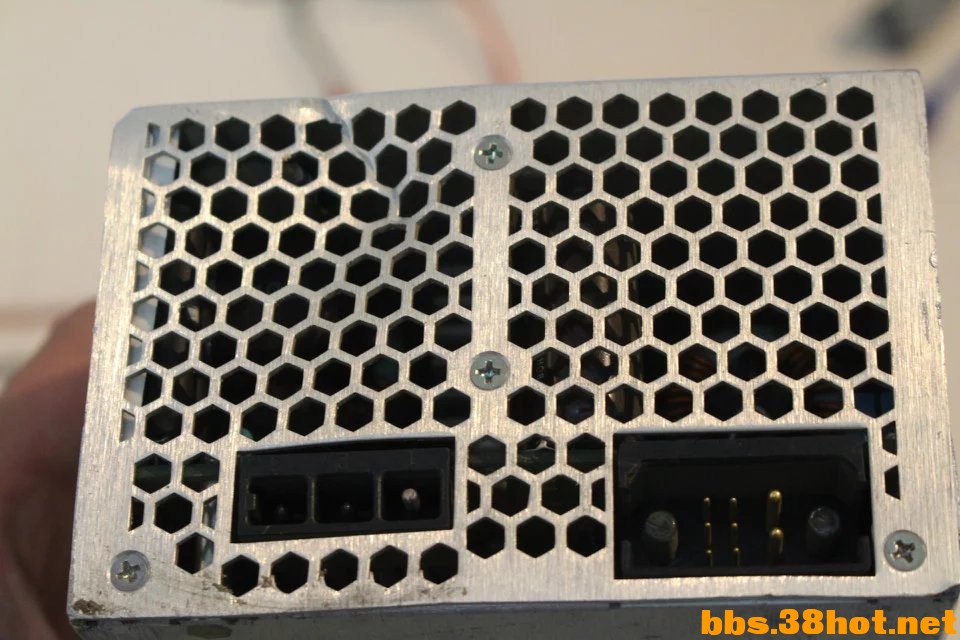 R48-2900Uеѹ130ƽ D.jpg