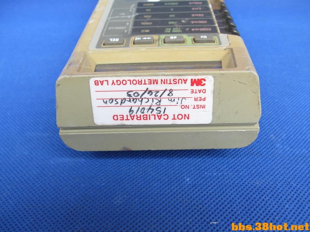 Ƭ 33190.jpg