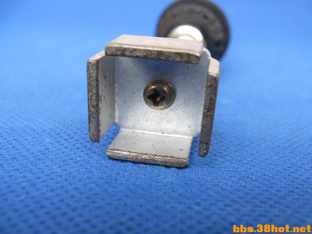 Ƭ 33528.jpg