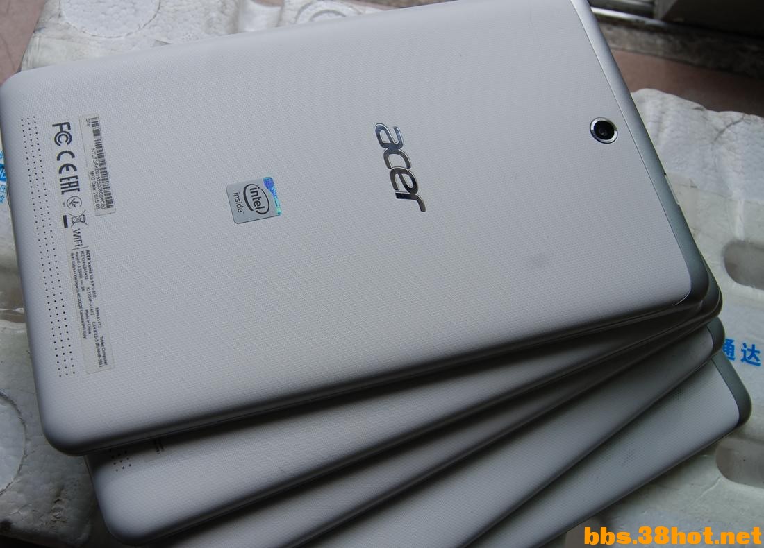 ACER4.JPG