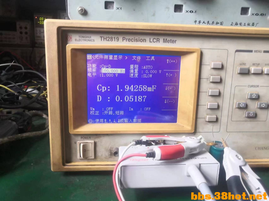 2200uf.jpg